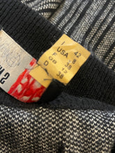 Charger l'image dans la galerie, Veste en laine épaisse Jean Paul Gaultier taille 38
