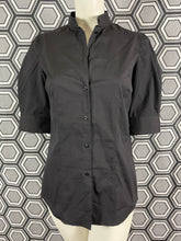 Charger l&#39;image dans la galerie, Chemise noire Dolce &amp; Gabbana taille 36
