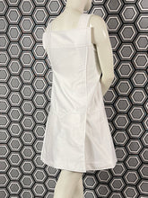 Charger l&#39;image dans la galerie, Robe blanche Courrèges taille 36
