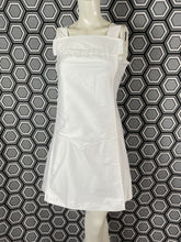 Charger l&#39;image dans la galerie, Robe blanche Courrèges taille 36
