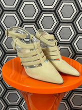 Charger l&#39;image dans la galerie, Escarpins vintage Thierry Mugler pointure 36
