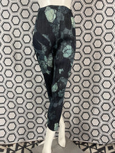 Charger l&#39;image dans la galerie, Pantalon Pleats Please Issey Miyake
