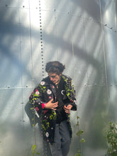 Charger l&#39;image dans la galerie, Incroyable manteau kenzo en velours taille 36
