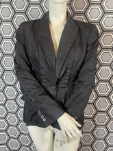 Charger l'image dans la galerie, Veste Yves Saint Laurent rive gauche en soie taille 38
