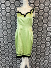 Charger l'image dans la galerie, Superbe et rare robe Thierry  Mugler taille 40
