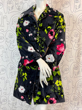 Charger l&#39;image dans la galerie, Incroyable manteau kenzo en velours taille 36
