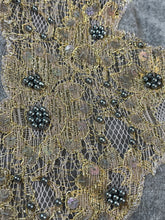 Charger l&#39;image dans la galerie, Cardigan Manoush brodé taille 40
