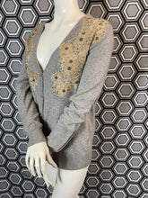 Charger l&#39;image dans la galerie, Cardigan Manoush brodé taille 40
