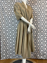 Charger l'image dans la galerie, Robe Thierry Mugler taille 38
