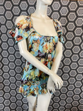 Charger l&#39;image dans la galerie, Haut neuf Jean-Paul Gaultier taille 40
