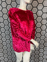 Charger l'image dans la galerie, Superbe Haut Yves Saint Laurent rive gauche taille 44
