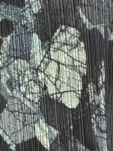 Charger l&#39;image dans la galerie, Pantalon Pleats Please Issey Miyake
