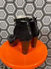 Charger l&#39;image dans la galerie, Paire de chaussures Neuves Robert Clergerie pointure 5,5
