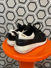 Charger l&#39;image dans la galerie, Sneakers Karl Lagerfeld pointure 37
