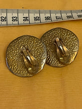 Charger l&#39;image dans la galerie, Lot de clips et une broche vintage
