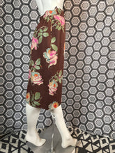 Charger l&#39;image dans la galerie, Jupe à fleurs Ungaro taille 38
