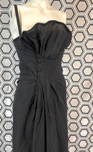Charger l'image dans la galerie, Superbe robe Yohji Yamamoto taille 36
