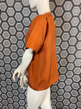 Charger l&#39;image dans la galerie, Haut Yves Saint Laurent rive gauche taille 38
