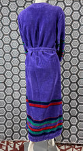 Charger l&#39;image dans la galerie, Peignoir vintage Lanvin taille 38/40
