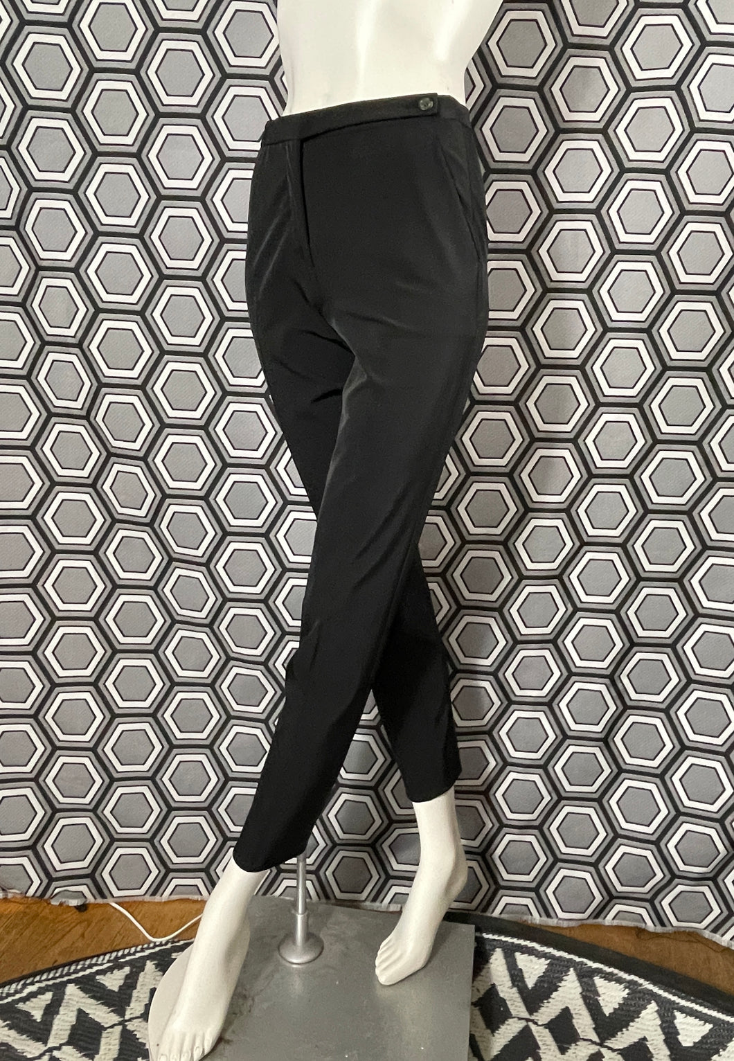 Pantalon noir Prada taille 34