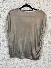 Charger l&#39;image dans la galerie, Haut en lamé Jil Sander taille 38
