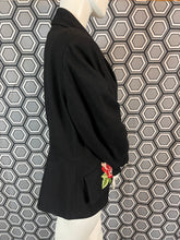 Charger l'image dans la galerie, Veste Lolita Lempicka fleurs brodées taille 44
