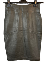 Charger l&#39;image dans la galerie, Jupe Alaïa taille 34
