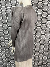 Charger l&#39;image dans la galerie, Veste Pleats Please Issey Miyake

