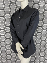 Charger l&#39;image dans la galerie, Chemise noire Yohji Yamamoto taille 40
