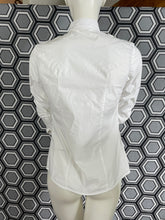 Charger l&#39;image dans la galerie, Chemise dentelle Anne Fontaine taille 36

