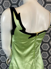 Charger l'image dans la galerie, Superbe et rare robe Thierry  Mugler taille 40
