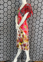 Charger l'image dans la galerie, Superbe robe Christian Lacroix taille 38
