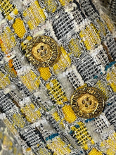 Charger l'image dans la galerie, Superbe veste Christian Lacroix taille 42
