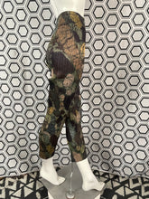 Charger l&#39;image dans la galerie, Pantalon imprimé Pleats Please Issey Miyake
