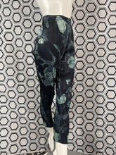 Charger l&#39;image dans la galerie, Pantalon Pleats Please Issey Miyake
