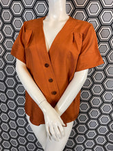 Charger l&#39;image dans la galerie, Haut Yves Saint Laurent rive gauche taille 38
