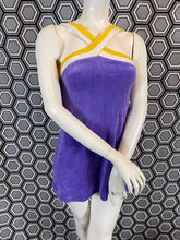 Charger l&#39;image dans la galerie, Haut en éponge Pierre Cardin taille 38
