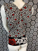 Charger l&#39;image dans la galerie, Haut Jean Paul Gaultier maille taille 38
