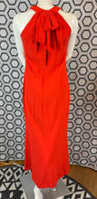 Charger l&#39;image dans la galerie, Robe longue rouge Yves Saint Laurent rive gauche taille 40
