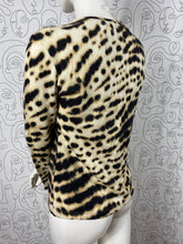 Charger l&#39;image dans la galerie, Haut Max Mara taille 38
