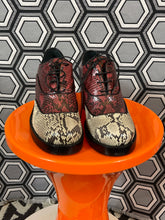 Charger l'image dans la galerie, Sublimes Chaussures en python Miu Miu pointure 36
