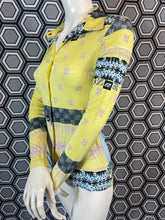 Charger l&#39;image dans la galerie, Gilet Christian Lacroix taille 40
