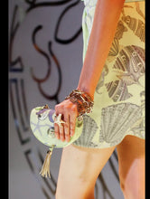 Charger l'image dans la galerie, Haut Versace taille 42
