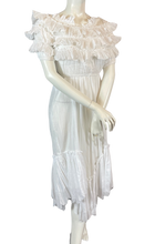 Charger l'image dans la galerie, Superbe robe Jean Paul Gaultier et son crop top assorti taille 36
