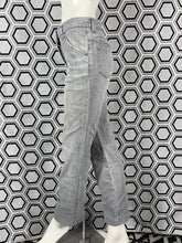 Charger l&#39;image dans la galerie, Jeans gris clair Dolce &amp; Gabbana taille 34
