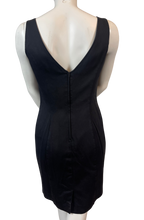 Charger l'image dans la galerie, Robe noire Christian Dior taille 36
