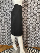 Charger l&#39;image dans la galerie, Jupe Vivienne Westwood taille 36
