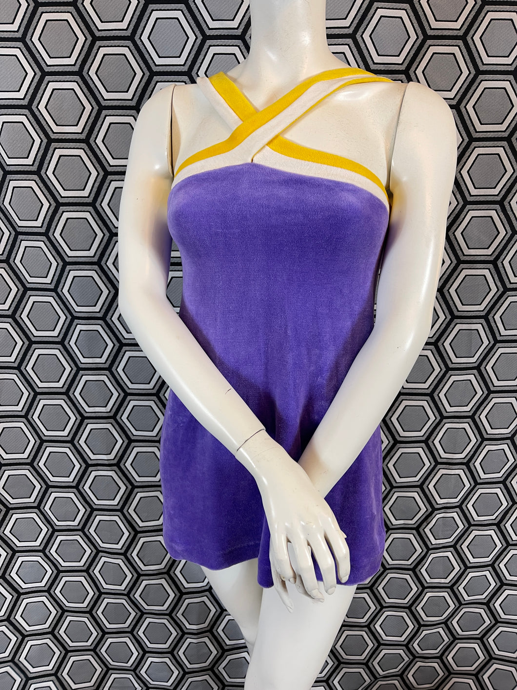 Haut en éponge Pierre Cardin taille 38