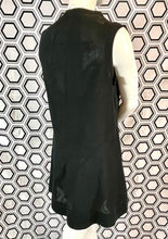 Charger l&#39;image dans la galerie, Mini-robe Yohji Yamamoto taille 38
