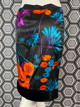 Charger l&#39;image dans la galerie, Jupe Dolce &amp; Gabbana taille
